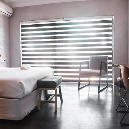 Anisa Guesthouse Тохоянду Стая снимка
