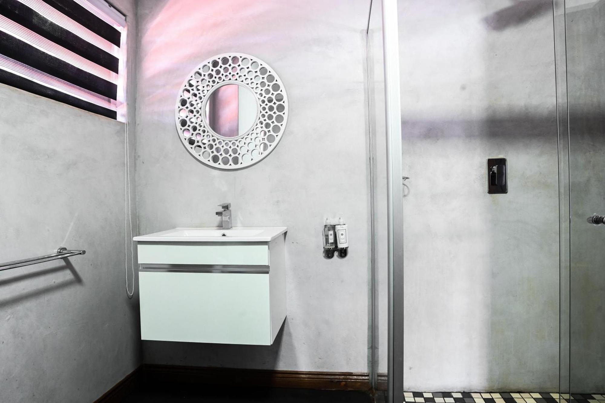 Anisa Guesthouse Тохоянду Стая снимка
